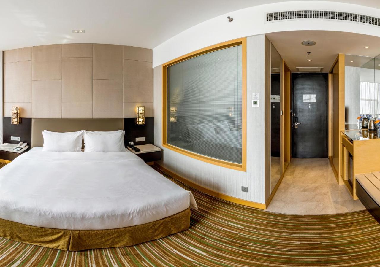 Holiday Inn Nanchang Riverside By Ihg Exterior photo