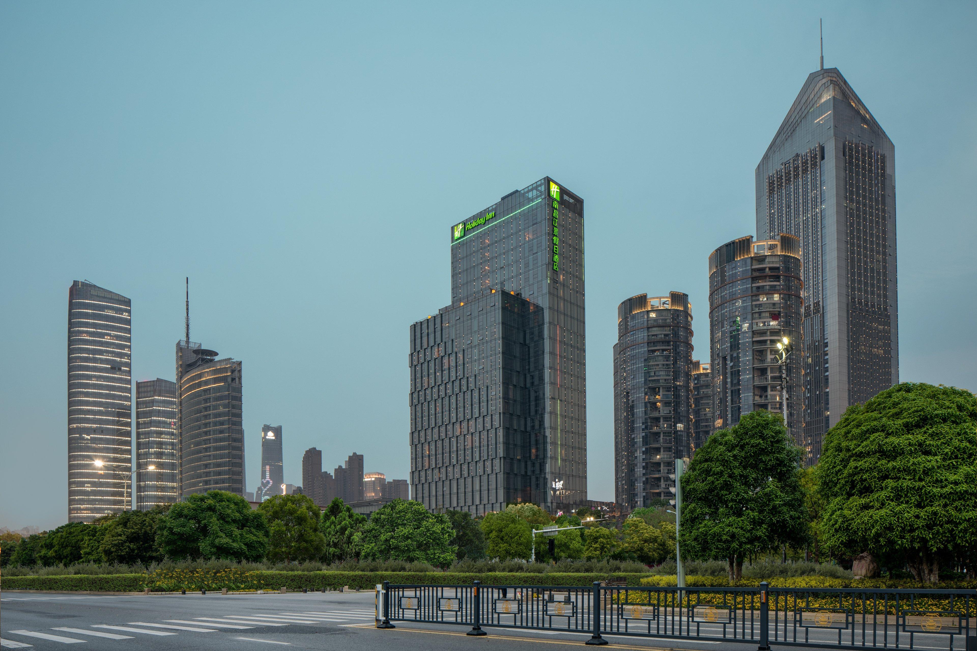 Holiday Inn Nanchang Riverside By Ihg Exterior photo